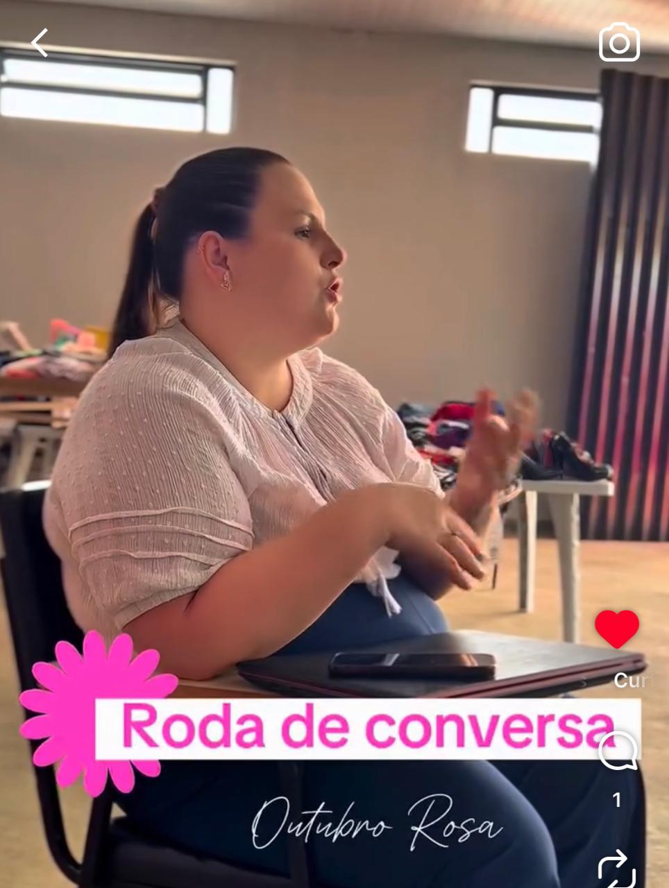 Roda de conversa do Outubro Rosa realizada na ABRACE